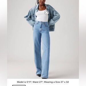 NWOT! Levi’s Ribcage Wide Leg. Size 29